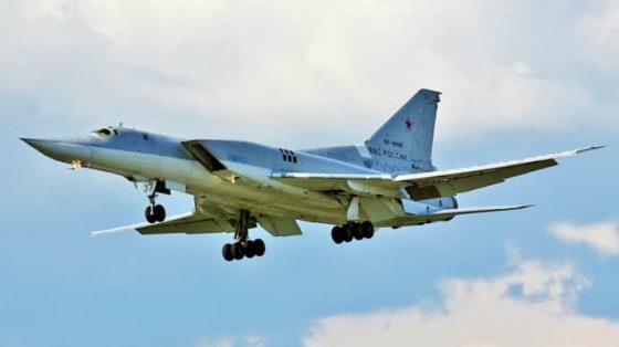 Дроны ГУР поразили стратегический бомбардировщик РФ на аэродроме ''Оленья'' – источник 9 drony gur porazili strategicheskij bombardirovshhik rf na aerodrome olenja istochnik 0f37da9 scaled China Way