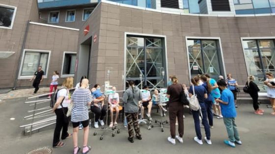 Глава ГСЧС: Правильные действия медиков ''Охматдета'' помогли избежать большого количества жертв 1 glava gschs pravilnye dejstvija medikov ohmatdeta pomogli izbezhat bolshogo kolichestva zhertv a368626 scaled China Way