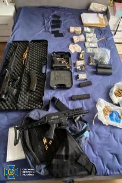 Готували підпал торгових центрів у ЄС: українські правоохоронці знешкодили групу ФСБ