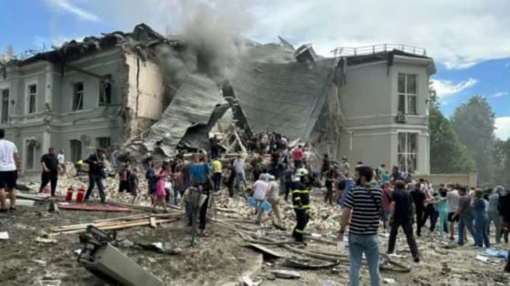 Киев объявил вторник днем траура 6 kiev objavil vtornik dnem traura 74c0333 scaled China Way
