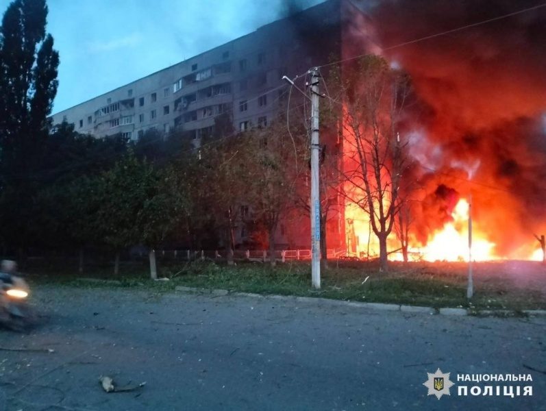 Обстріл Чугуєва: кількість поранених зросла до 9, серед них - підліток (фото) 8 Обстріл Чугуєва: кількість поранених зросла до 9, серед них - підліток (фото)
