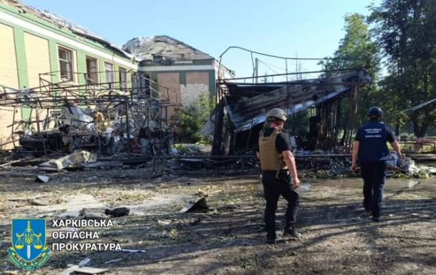 Один человек погиб и два пострадали − последствия утреннего обстрела Боровской общины 4 Один человек погиб и два пострадали − последствия утреннего обстрела Боровской общины