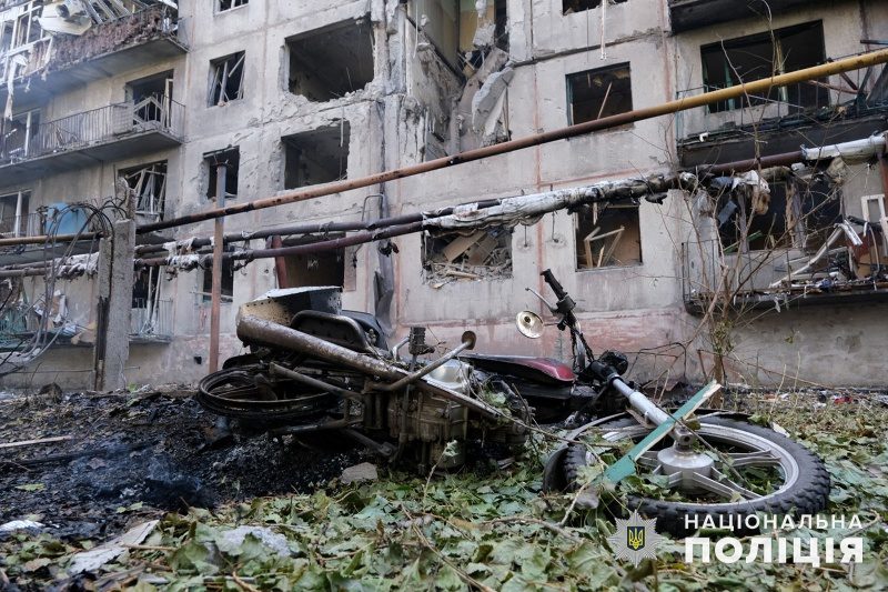Росіяни обстріляли КАБам Мирноград, загинула дитина, більше десятка постраждалих