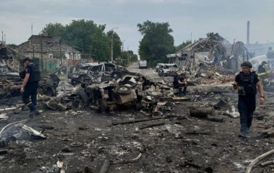 Росіяни скинули два КАБи на підприємства в Селидовому: є загиблі та поранені 4 rosijani skinuli dva kabi na pidpriyemstva v selidovomu ye zagibli ta poraneni 15b2ede scaled China Way