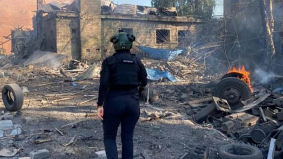Россияне попали возле остановки и админздания в Мирнограде: за 12 июля на Донетчине 5 погибших 4 rossijane popali vozle ostanovki i adminzdanija v mirnograde za 12 ijulja na donetchine 5 pogibshih c19a9fa scaled China Way
