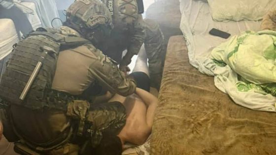 strelok v farion snimal 3 kvartiry vo lvove v mvd rasskazali podrobnosti o zaderzhannom 76d21c1 scaled China Way