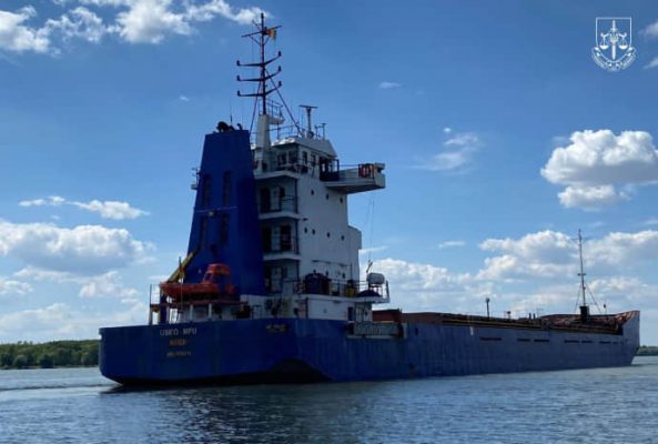 Украина задержала на Дунае и арестовала иностранное судно, заходившее в оккупированный Крым 