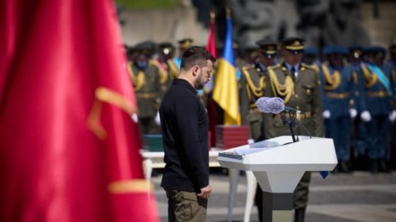 zelenskij nagradil pochti chetyre sotni voennyh iz nih 280 posmertno cc9a7ef scaled China Way