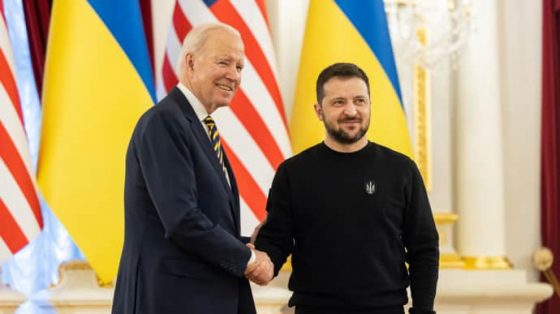 Байден в разговоре с Зеленским сообщил о новом пакете помощи США 5 bajden v razgovore s zelenskim soobshhil o novom pakete pomoshhi ssha 751091b scaled China Way
