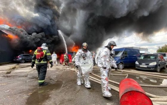 krov vijni jak rf vikoristovuye naftobazi ta chi dajut udari ukrayini efekt na fronti daa0d83 scaled China Way