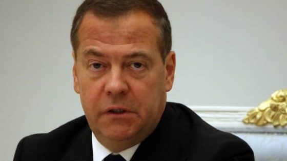 medvedev prigrozil germanii rossijskimi tankami v berline 382df19 scaled China Way