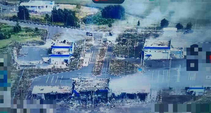 ''Радио Свобода'' показала снимок с разрушениями на пункте пропуска в Курской области РФ 2 ''Радио Свобода'' показала снимок с разрушениями на пункте пропуска в Курской области РФ