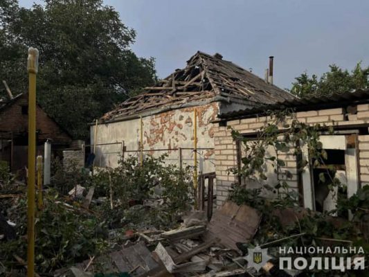 Россияне ударили по Запорожью 7 ''Шахедами'': 2 погибших, повреждены более 30 домов 4 Россияне ударили по Запорожью 7 ''Шахедами'': 2 погибших, повреждены более 30 домов