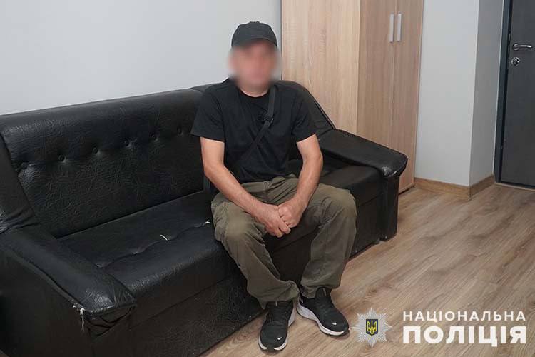 Схему вигадав керівник. В Тернопільській області в ТЦК "вибивали" хабарі з військовозобов'язаних 3 Схему вигадав керівник. В Тернопільській області в ТЦК "вибивали" хабарі з військовозобов'язаних