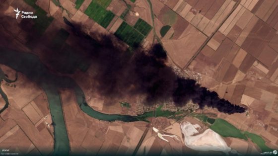 В Ростовской области четвертые сутки горит нефтебаза: появились спутниковые снимки 1 v rostovskoj oblasti chetvertye sutki gorit neftebaza pojavilis sputnikovye snimki 408bf5a scaled China Way