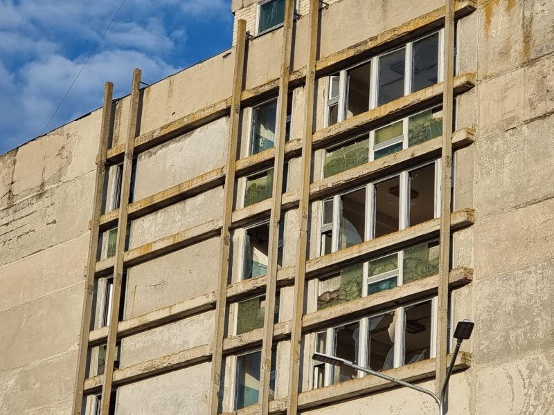 Нічна атака на Черкаську область. Є кілька влучань, пошкоджено інфраструктурний об'єкт