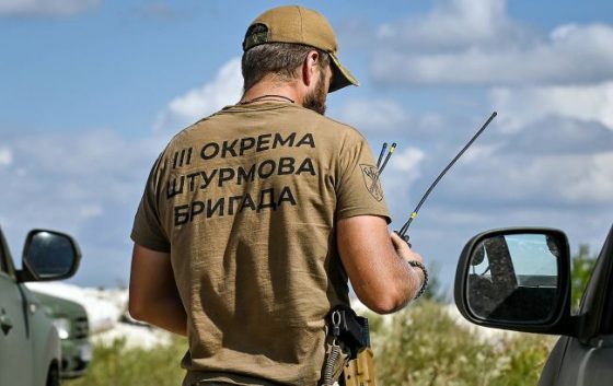 Третя штурмова показала відео штурму і взяття полонених на Харківському напрямку 9 tretja shturmova pokazala video shturmu i vzjattja polonenih na harkivskomu naprjamku 8c3ee68 scaled China Way