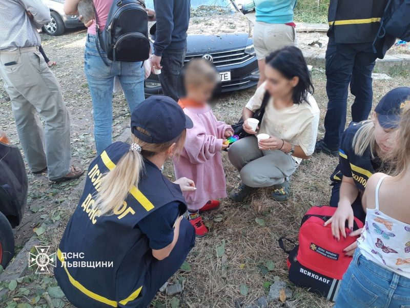 У Львові завершили аварійно-рятувальні роботи після російської атаки (фото)