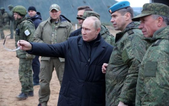 u rosiyi problemi ekspert pojasniv navishho putin virishiv zbilshiti chiselnist armiyi 337e0b8 scaled China Way