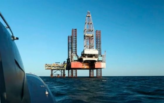 Бої за газові вишки біля Зміїного: з'явилися ексклюзивні кадри 2 boyi za gazovi vishki bilja zmiyinogo zjavilisja ekskljuzivni kadri 78df382 scaled China Way