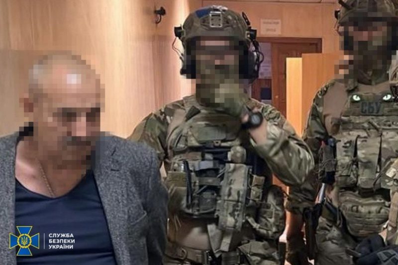 "Допомогли" понад 400 ухилянтам. СБУ викрила у Харкові злочинну групу