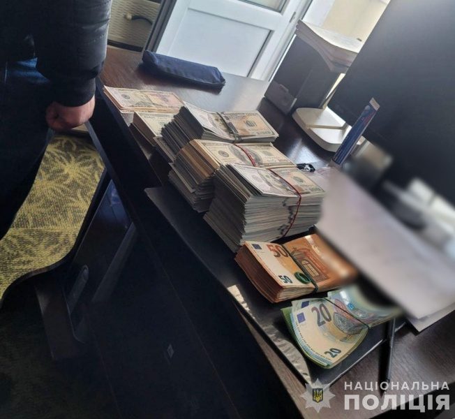"Інвалідність" за 8 тисяч доларів. Заступницю голови ВЛК викрито на схемі 3 "Інвалідність" за 8 тисяч доларів. Заступницю голови ВЛК викрито на схемі