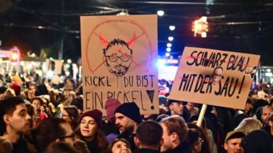 Массовые протесты в Вене: жители выступили против ультраправой партии 1 massovye protesty v vene zhiteli vystupili protiv ultrapravoj partii e7643d7 scaled China Way