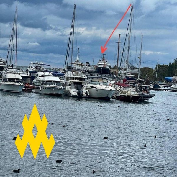 Партизани помітили останні російські військові судна в Стрілецькій бухті Севастополя (фото)