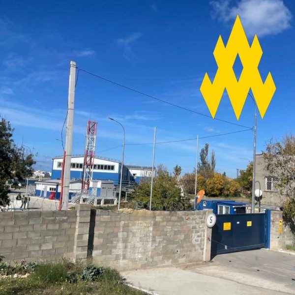 Партизани помітили останні російські військові судна в Стрілецькій бухті Севастополя (фото)