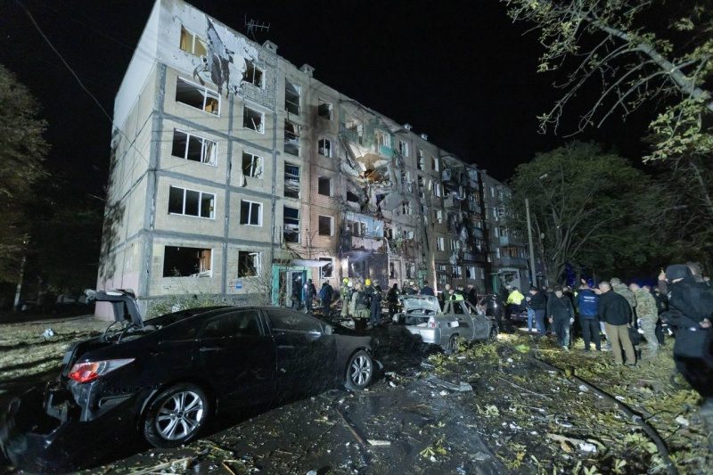 Перебої зі світлом та зруйнований КАБом будинок: що відомо про удари по Харкову 9 Перебої зі світлом та зруйнований КАБом будинок: що відомо про удари по Харкову