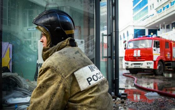 Пожежа все ще триває: з'явились нові супутникові знімки наслідків атаки на НПЗ у Феодосії 4 pozhezha vse shhe trivaye zjavilis novi suputnikovi znimki naslidkiv ataki na npz u feodosiyi 09404a1 scaled China Way