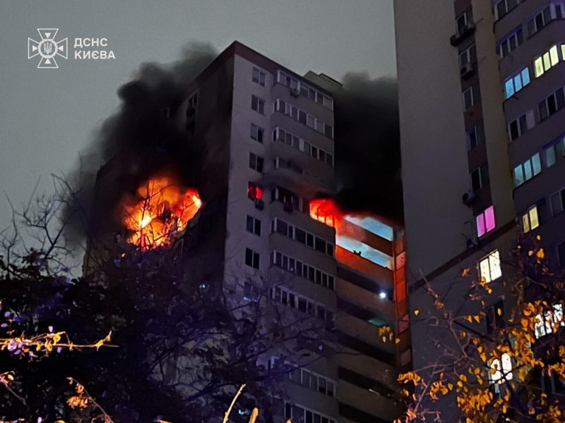 У Дніпрі внаслідок атаки пошкоджено лікарню імені Мечникова, - Зеленський 3 У Дніпрі внаслідок атаки пошкоджено лікарню імені Мечникова, - Зеленський