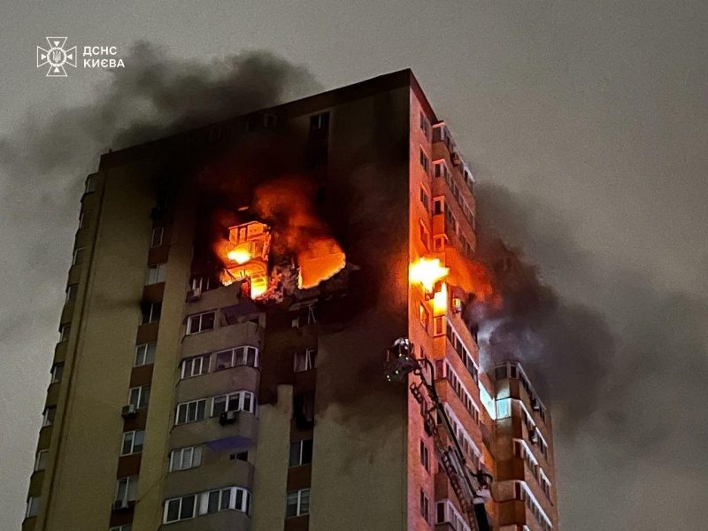 У Дніпрі внаслідок атаки пошкоджено лікарню імені Мечникова, - Зеленський 6 У Дніпрі внаслідок атаки пошкоджено лікарню імені Мечникова, - Зеленський