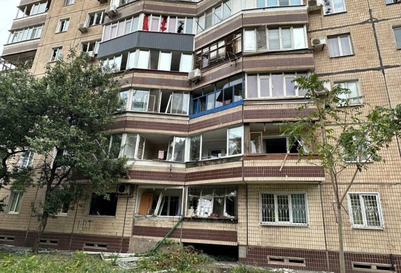 У Кривому Розі завершили рятувальну операцію після атаки РФ (фото)