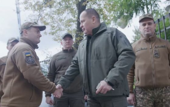 "Українська команда" передала захисникам 75-й автомобіль з початку повномасштабного вторгнення 2 ukrayinska komanda peredala zahisnikam 75 j avtomobil z pochatku povnomasshtabnogo vtorgnennja a8bb50b scaled China Way