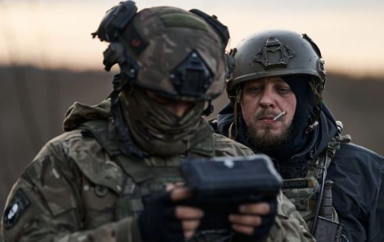 Українські десантники знищили три БТРи та взвод росіян у Курській області (відео) 3 ukrayinski desantniki znishhili tri btri ta vzvod rosijan u kurskij oblasti video b1a3885 scaled China Way