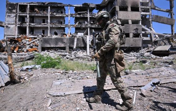В Маріуполі зафіксували велике перекидання окупантів на фронт: що відомо (відео) 10 v mariupoli zafiksuvali velike perekidannja okupantiv na front shho vidomo video a114199 scaled China Way