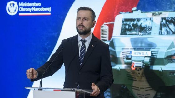 ministr oborony polshi obvinil ukraincev v korotkoj pamjati i upreknul zelenskogo 0abf01e scaled China Way