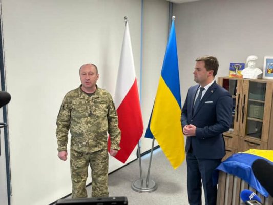 Первые добровольцы Украинского легиона в Польше: уже подали 600 заявок 2 Первые добровольцы Украинского легиона в Польше: уже подали 600 заявок