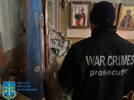 РФ атаковала Одессу ''Шахедами'' и ракетами: повреждены школы, детсады, церковь, многоэтажки 