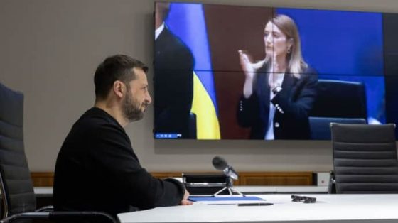 Зеленский выступил в Европарламенте: Мы должны сделать 2025-й годом мира 1 zelenskij vystupil v evroparlamente my dolzhny sdelat 2025 j godom mira 6fb7904 scaled China Way