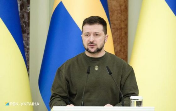 "Бути в усіх кабінетах". Зеленський поставив завдання українським дипломатам на 2025 рік 1 buti v usih kabinetah zelenskij postaviv zavdannja ukrayinskim diplomatam na 2025 rik 35d601f scaled China Way