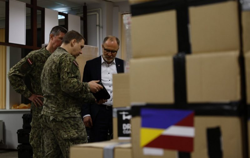 Латвія підготувала 1000 дронів для передачі Україні