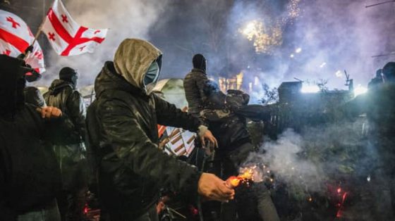 Новый ''президент'' Грузии запретил маски и пиротехнику на митингах и забрал госохрану у Зурабишвили 1 novyj prezident gruzii zapretil maski i pirotehniku na mitingah i zabral gosohranu u zurabishvili 2c38305 scaled China Way