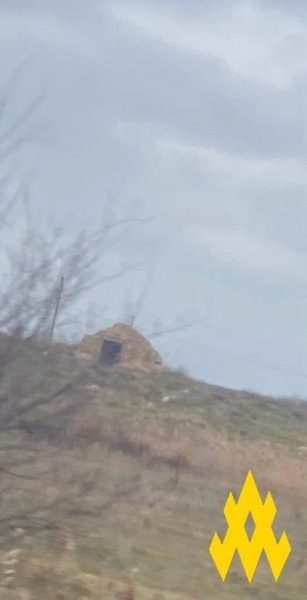 Очікують прориву ЗСУ. Партизани показали укріплення і бліндажі окупантів біля Криму 6 Очікують прориву ЗСУ. Партизани показали укріплення і бліндажі окупантів біля Криму