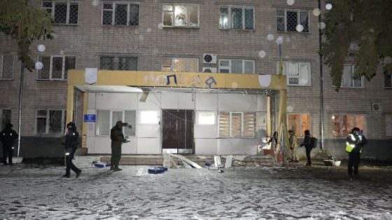 podbrosili vzryvchatku k otdelam policii v harkove zaderzhany 15 letnie paren i devushka 99a8f67 scaled China Way