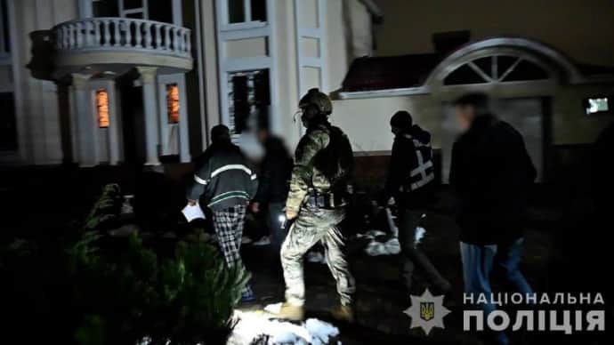 Полиция проводит обыски в Укрзализныце  