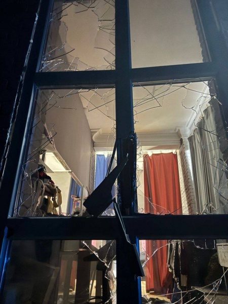 Росіяни атакували дрони Дніпропетровську область: є постраждала (фото) 4 Росіяни атакували дрони Дніпропетровську область: є постраждала (фото)