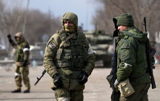 Російські диверсанти перевдягаються в українську форму, - комбат Харківського напрямку 7 rosijski diversanti perevdjagajutsja v ukrayinsku formu kombat harkivskogo naprjamku 13f1993 scaled China Way