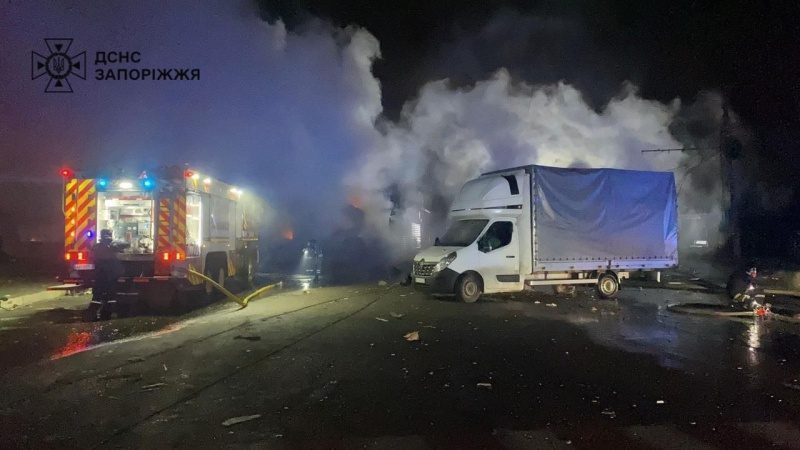 У Запоріжжі завершили рятувальну операцію після російського авіаудару: уточнено наслідки 5 У Запоріжжі завершили рятувальну операцію після російського авіаудару: уточнено наслідки